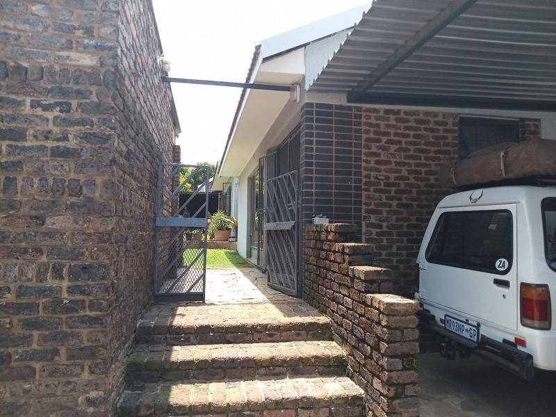 4 Bedroom Property for Sale in Greenhills Gauteng