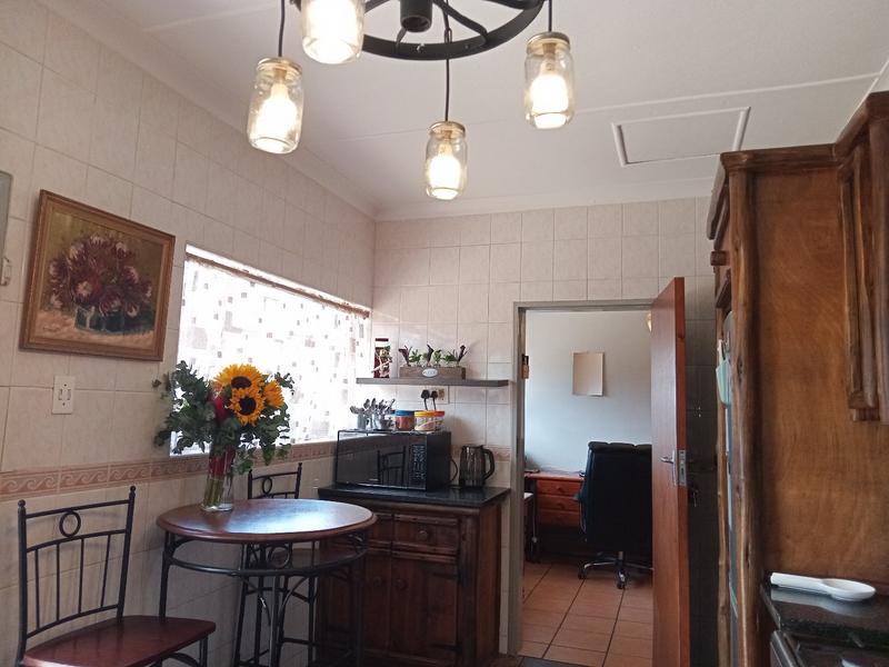 4 Bedroom Property for Sale in Greenhills Gauteng