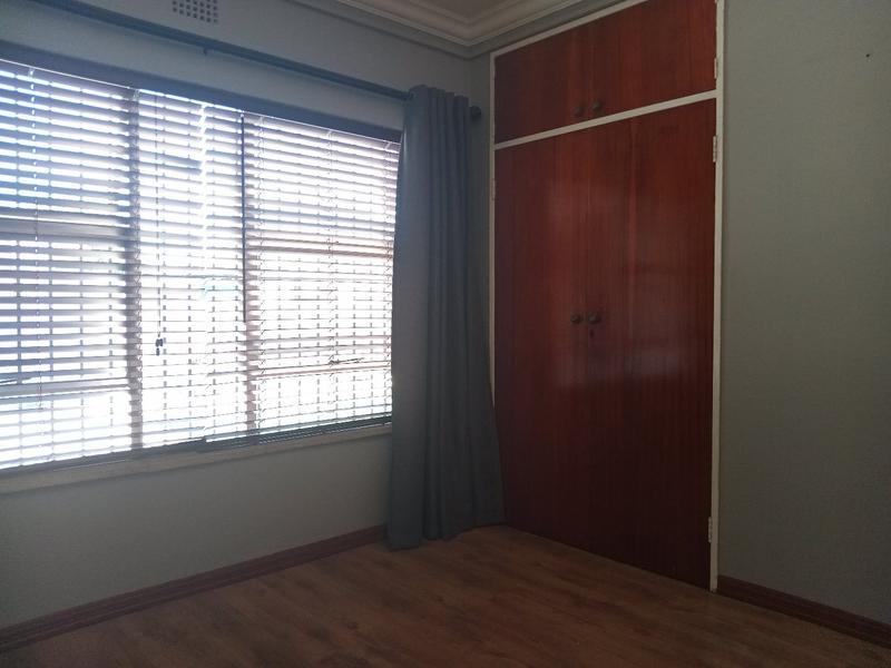 4 Bedroom Property for Sale in Helikonpark Gauteng