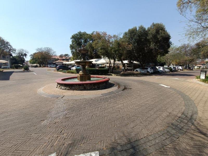 To Let commercial Property for Rent in Vorna Valley Gauteng