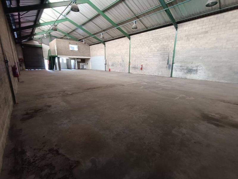 To Let commercial Property for Rent in Robertville Gauteng