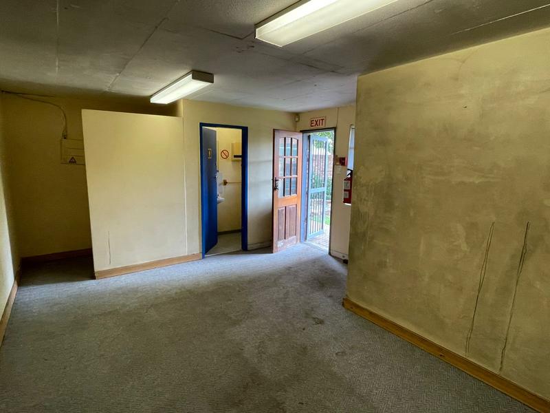 To Let commercial Property for Rent in Hennopspark Gauteng