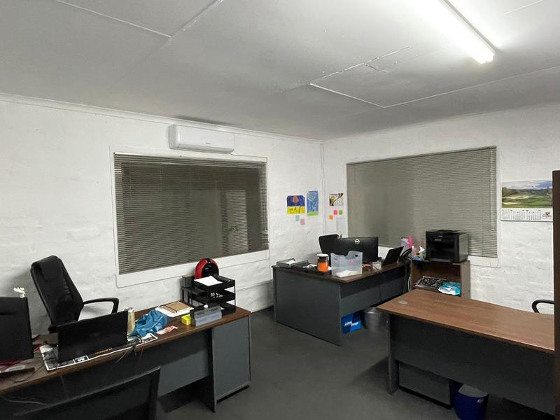 To Let commercial Property for Rent in Hennopspark Gauteng