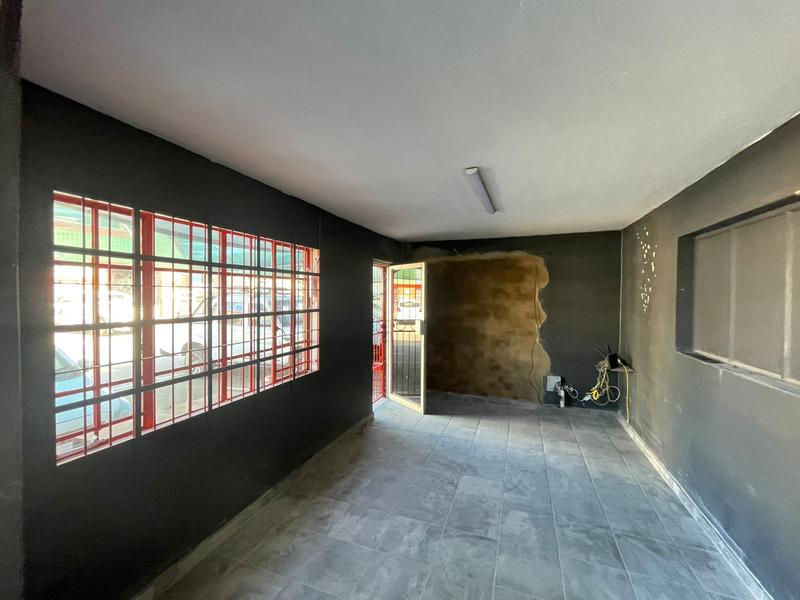 To Let commercial Property for Rent in Hennopspark Gauteng