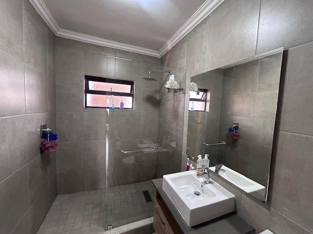 To Let 2 Bedroom Property for Rent in Six Fountains Residential Estate Gauteng