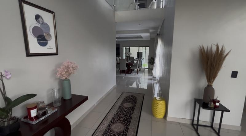 5 Bedroom Property for Sale in Six Fountains Residential Estate Gauteng