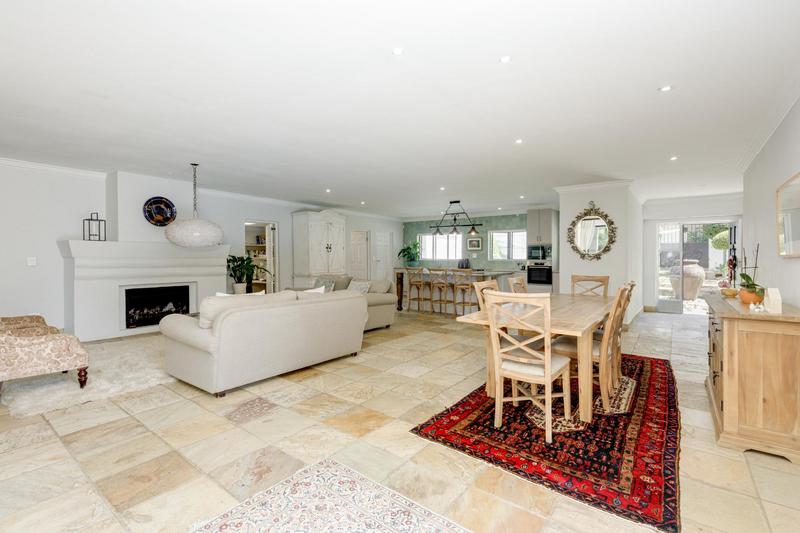 3 Bedroom Property for Sale in Fourways Gardens Gauteng