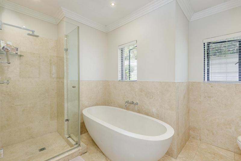 3 Bedroom Property for Sale in Fourways Gardens Gauteng