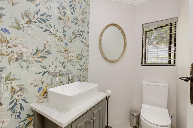 3 Bedroom Property for Sale in Fourways Gardens Gauteng