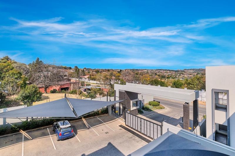 To Let 2 Bedroom Property for Rent in Bryanston Gauteng