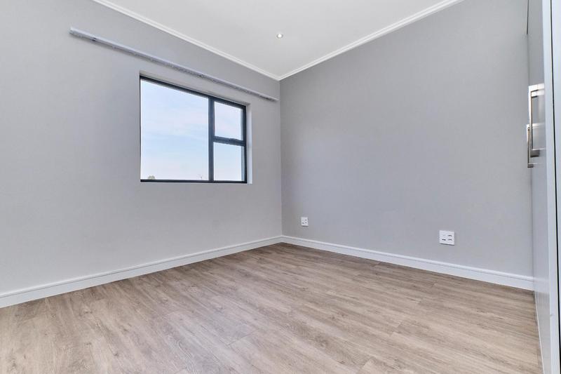 To Let 2 Bedroom Property for Rent in Bryanston Gauteng