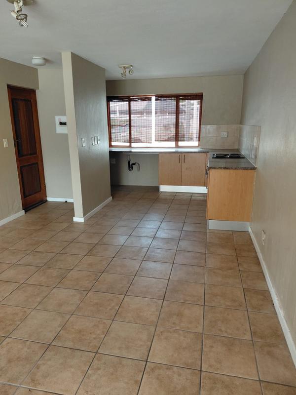 2 Bedroom Property for Sale in Northcliff Gauteng