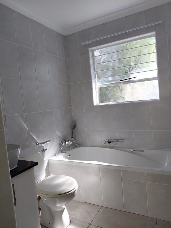 3 Bedroom Property for Sale in Fourways Gauteng