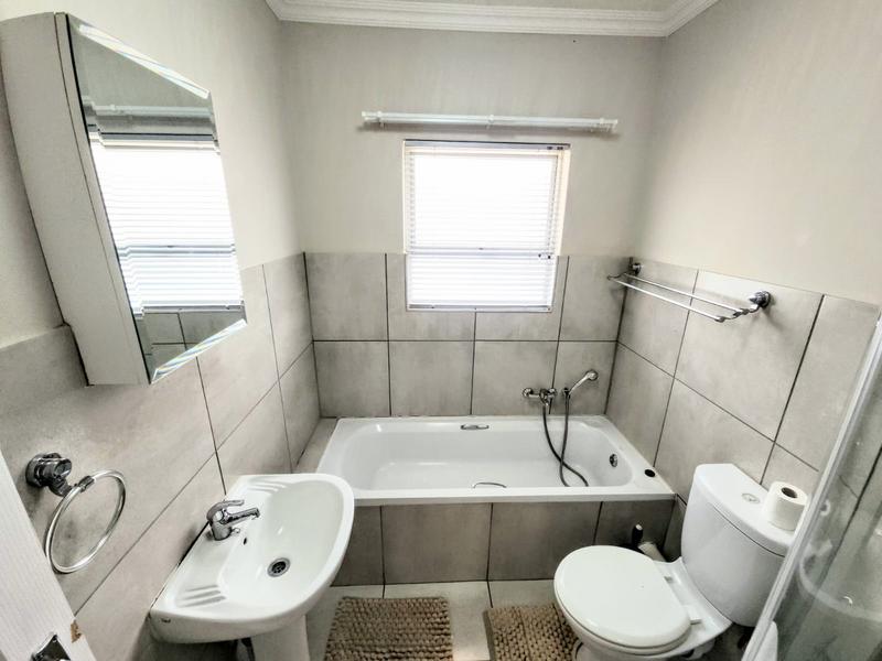 To Let 2 Bedroom Property for Rent in Montana Gauteng