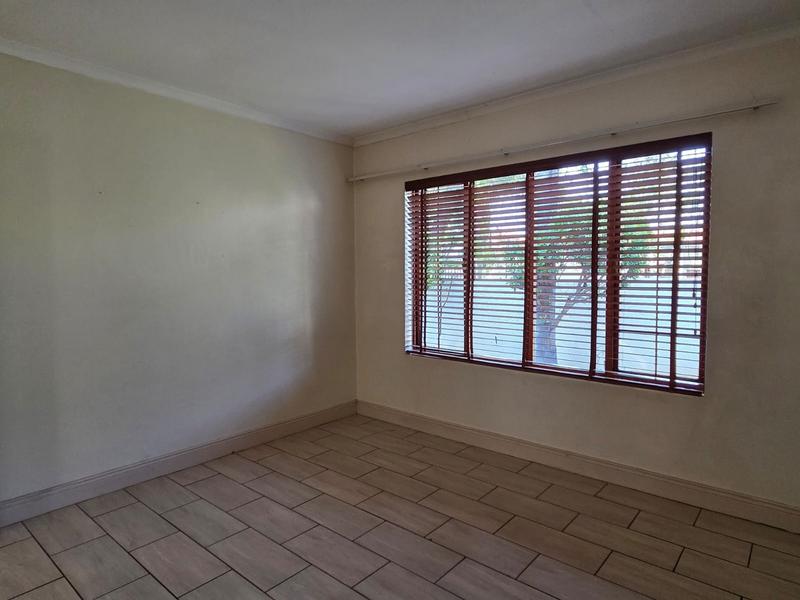 3 Bedroom Property for Sale in Faerie Glen Gauteng