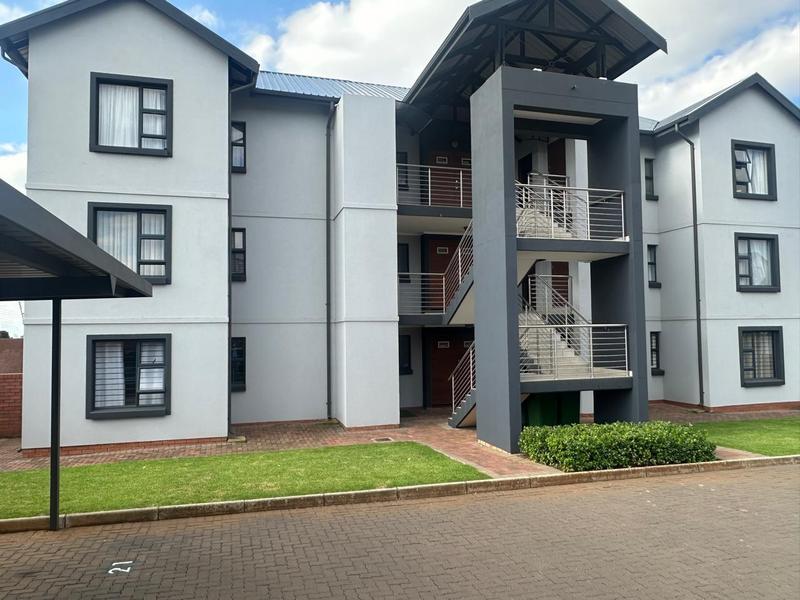 To Let 2 Bedroom Property for Rent in Golden Fields Estate Gauteng