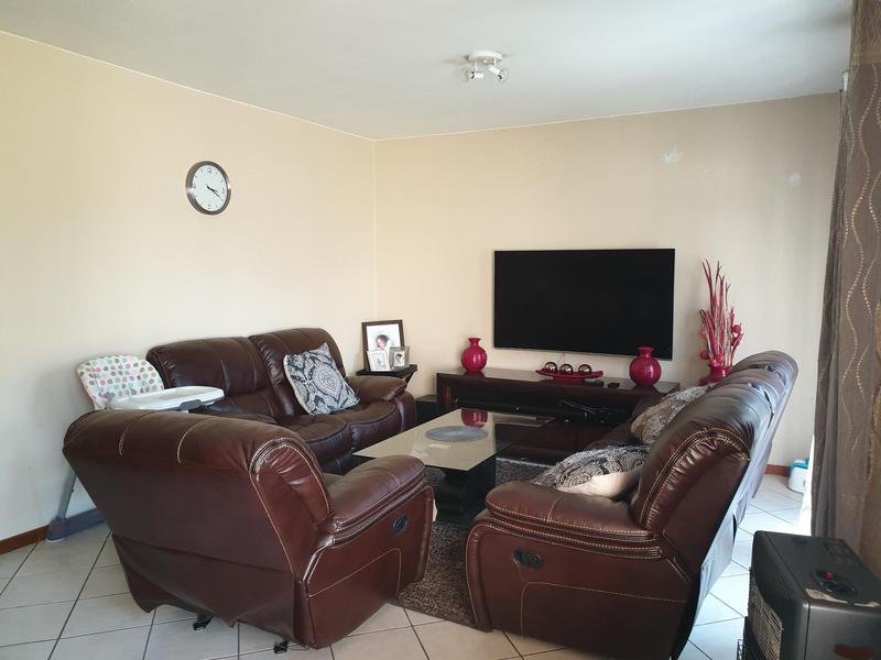 3 Bedroom Property for Sale in Noordwyk Gauteng