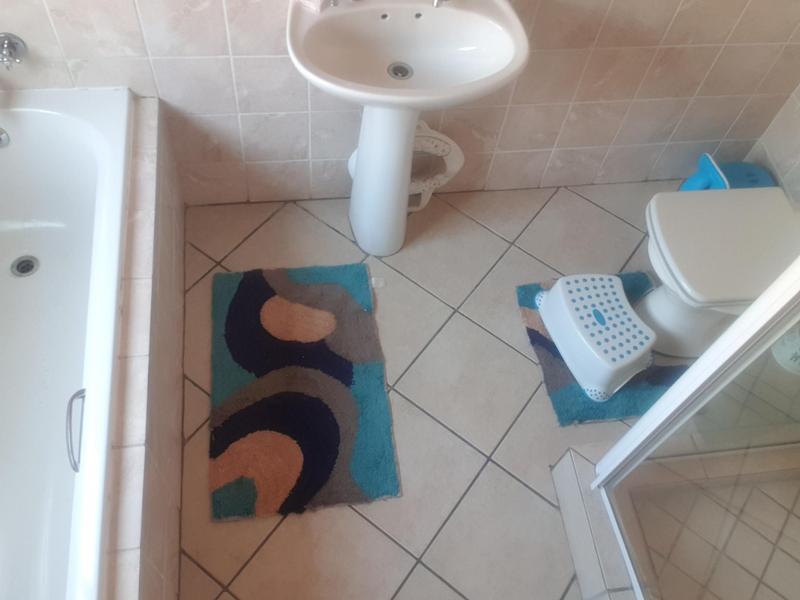 3 Bedroom Property for Sale in Noordwyk Gauteng