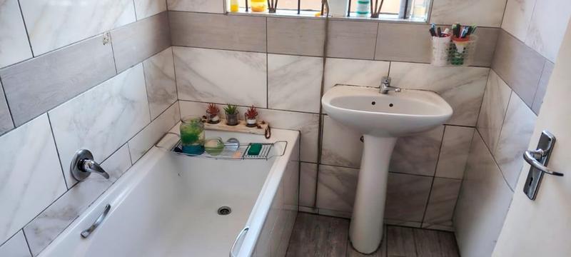 3 Bedroom Property for Sale in Mindalore Gauteng
