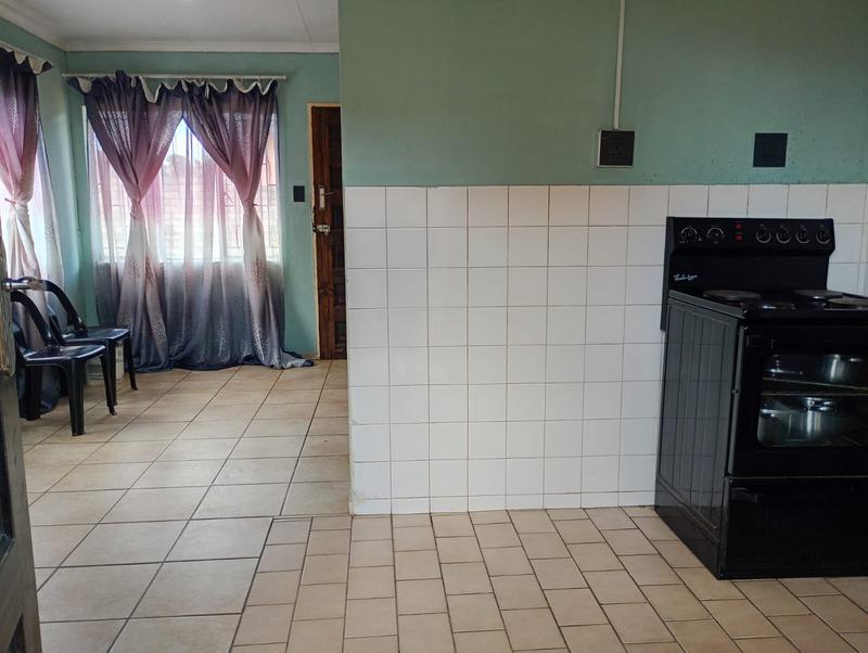 2 Bedroom Property for Sale in Toekomsrus Gauteng