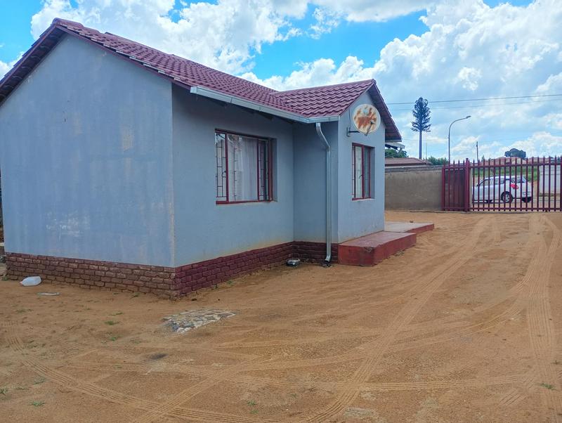 2 Bedroom Property for Sale in Toekomsrus Gauteng