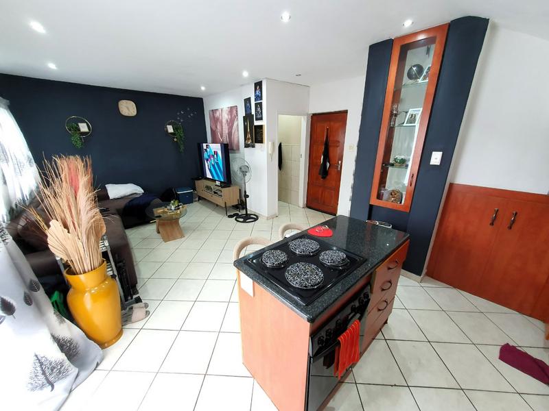 2 Bedroom Property for Sale in Pretoria North Gauteng