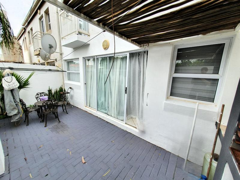 2 Bedroom Property for Sale in Pretoria North Gauteng