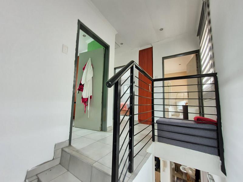 2 Bedroom Property for Sale in Pretoria North Gauteng