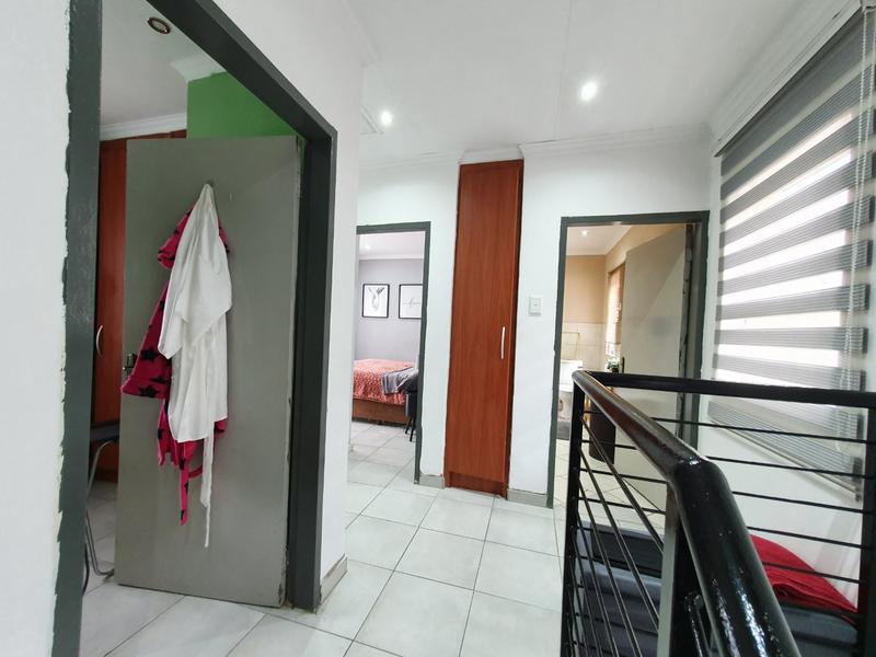 2 Bedroom Property for Sale in Pretoria North Gauteng