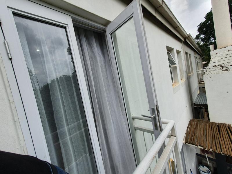 2 Bedroom Property for Sale in Pretoria North Gauteng