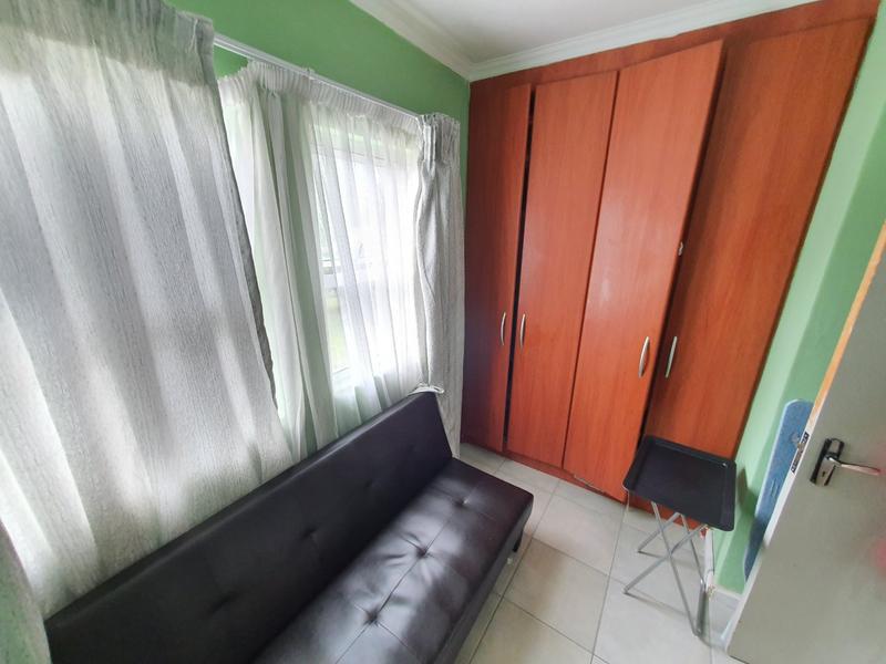 2 Bedroom Property for Sale in Pretoria North Gauteng