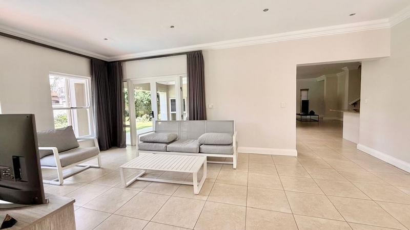 To Let 4 Bedroom Property for Rent in Bryanston Gauteng