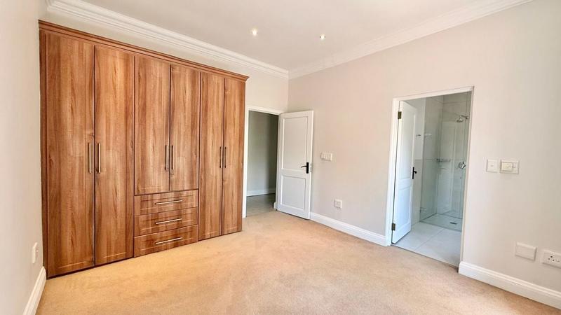 To Let 4 Bedroom Property for Rent in Bryanston Gauteng