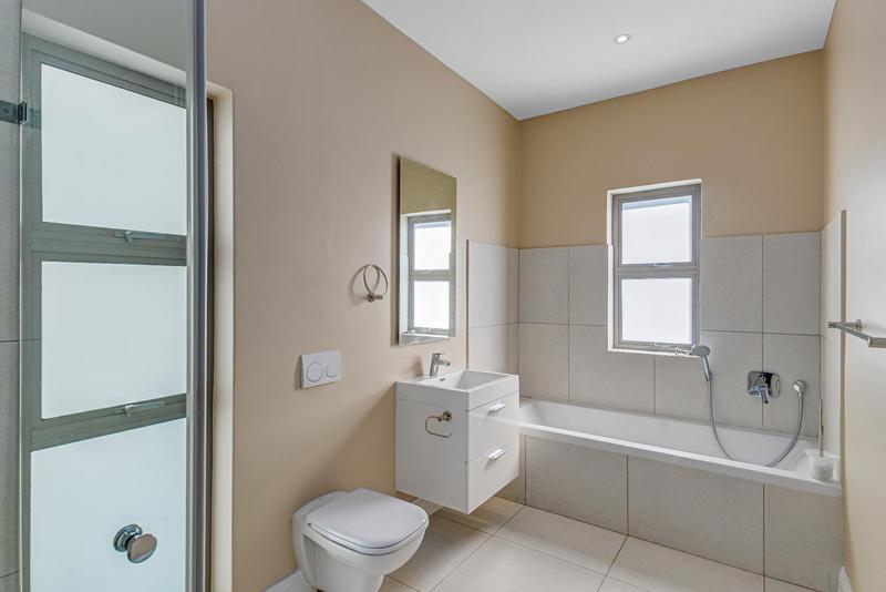 3 Bedroom Property for Sale in Bryanston Gauteng