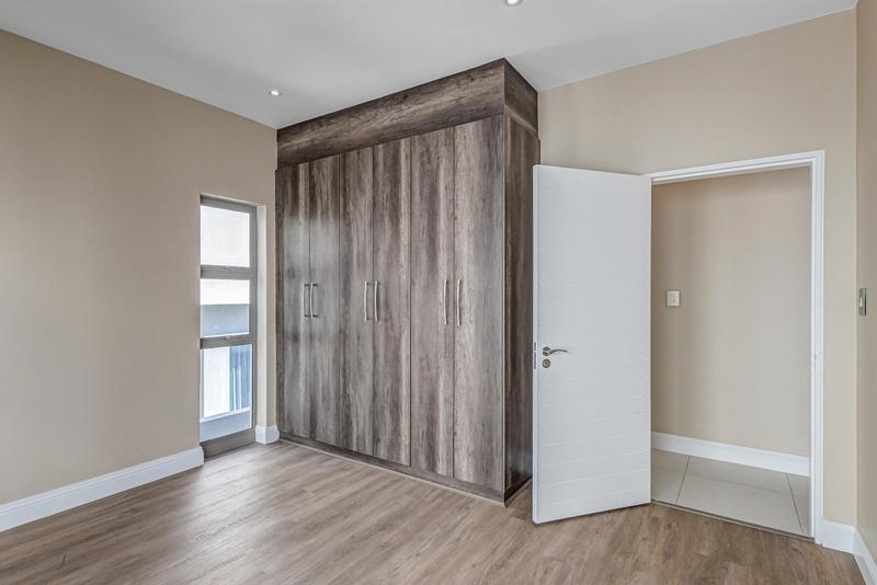 3 Bedroom Property for Sale in Bryanston Gauteng