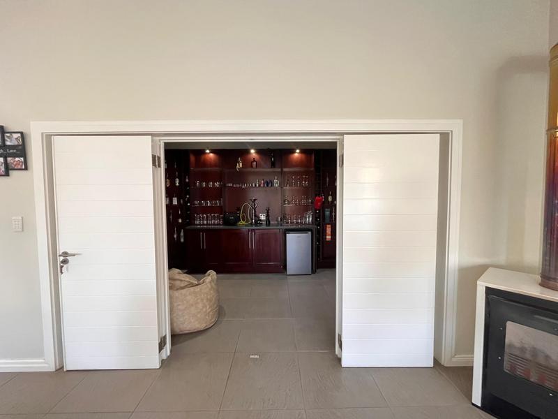 4 Bedroom Property for Sale in Blue Valley Golf Estate Gauteng