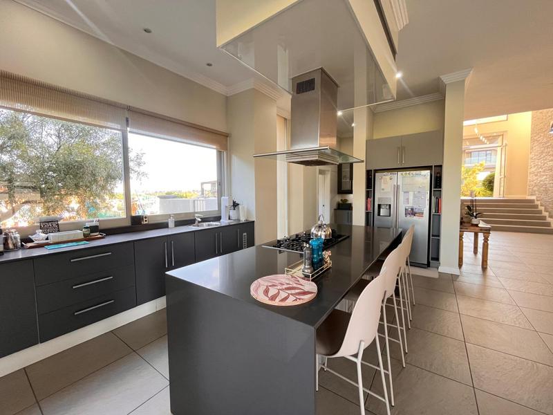 4 Bedroom Property for Sale in Blue Valley Golf Estate Gauteng