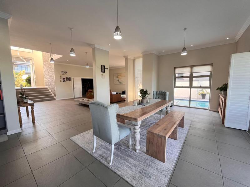 4 Bedroom Property for Sale in Blue Valley Golf Estate Gauteng