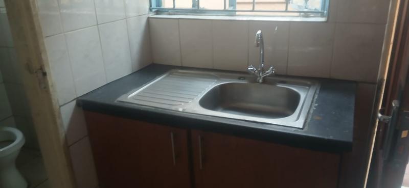 To Let 1 Bedroom Property for Rent in Kensington Gauteng