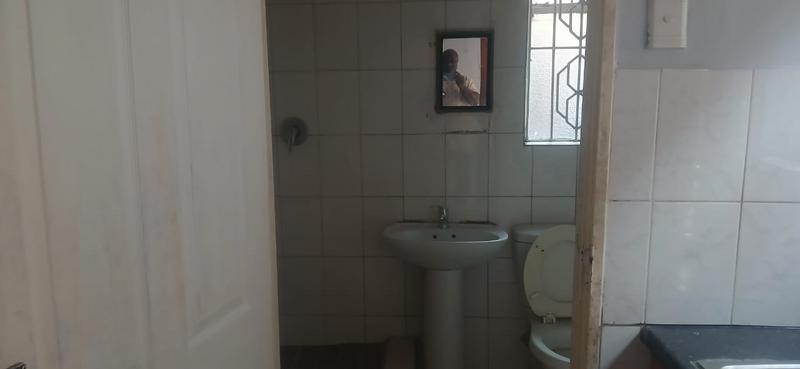 To Let 1 Bedroom Property for Rent in Kensington Gauteng