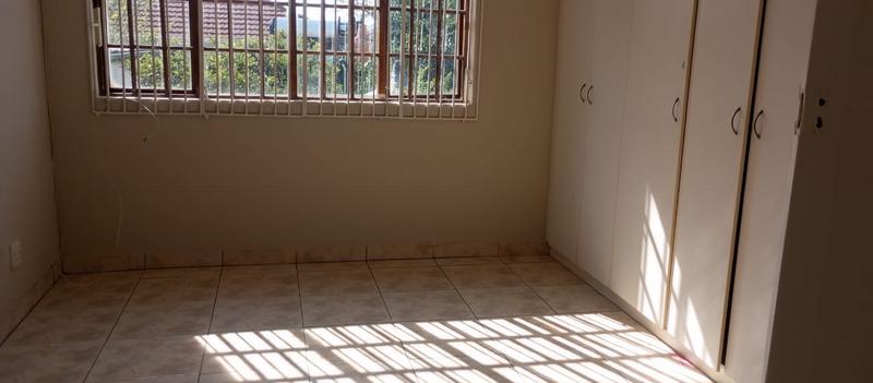 To Let 1 Bedroom Property for Rent in Kensington Gauteng