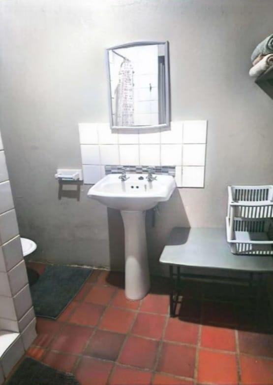 To Let 1 Bedroom Property for Rent in Orange Grove Gauteng