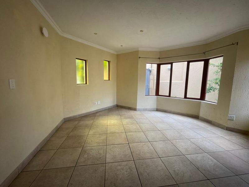 To Let 3 Bedroom Property for Rent in Lynnwood Glen Gauteng