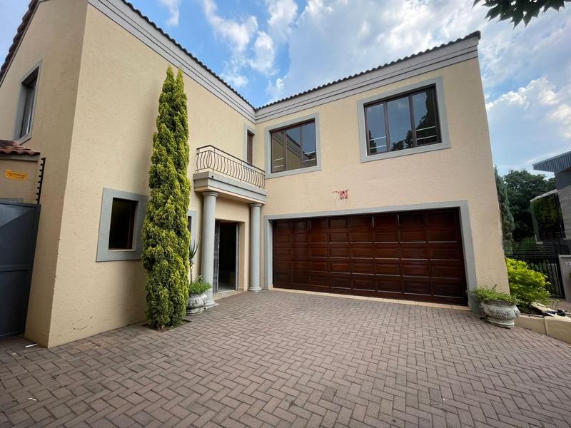 To Let 3 Bedroom Property for Rent in Lynnwood Glen Gauteng