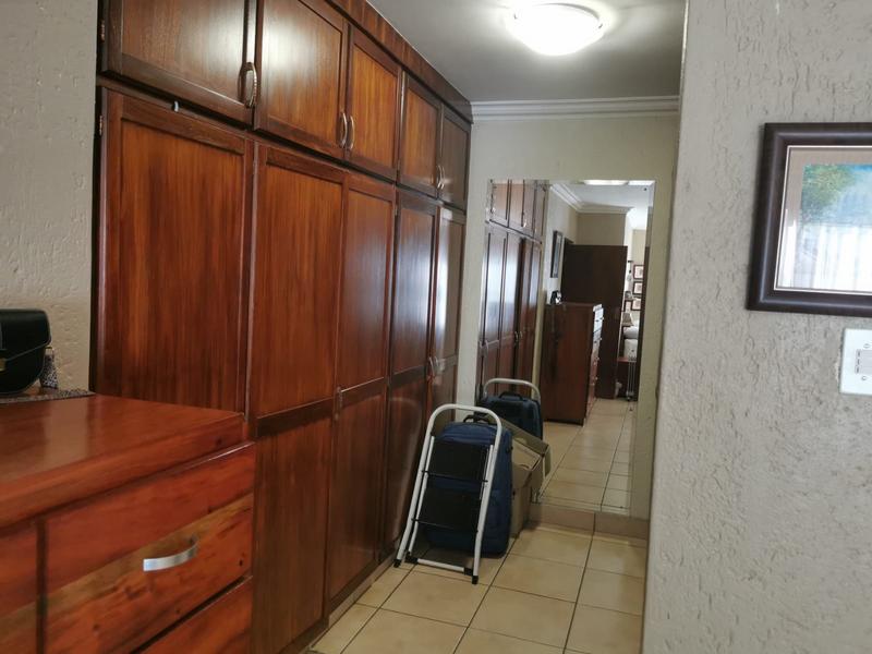To Let 4 Bedroom Property for Rent in Newlands Gauteng