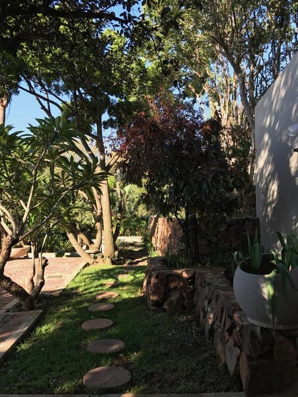 To Let 7 Bedroom Property for Rent in Waterkloof Ridge Gauteng