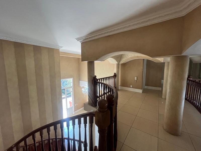 To Let 5 Bedroom Property for Rent in Waterkloof Ridge Gauteng