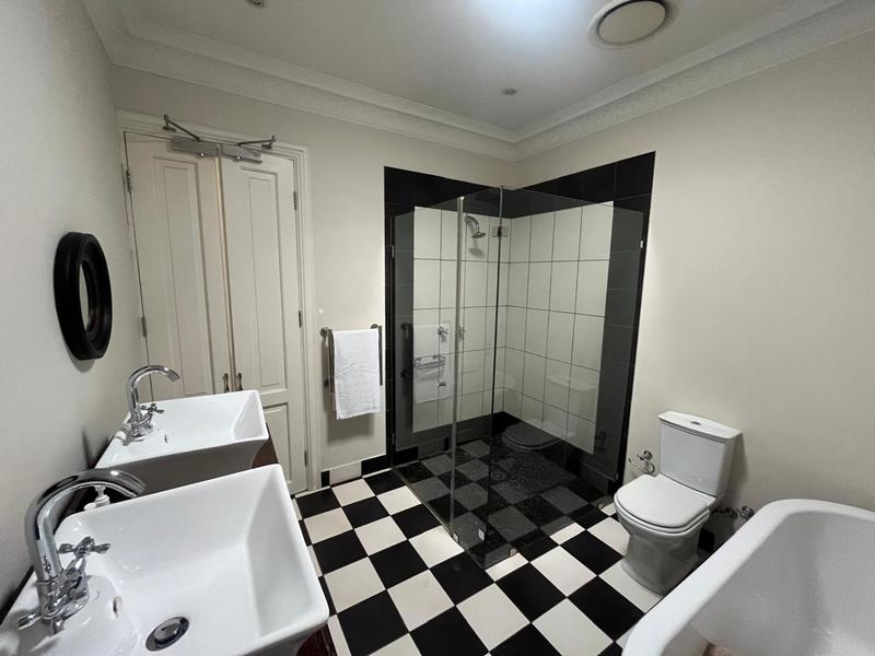 To Let 5 Bedroom Property for Rent in Waterkloof Ridge Gauteng