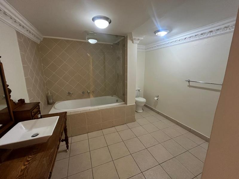 To Let 5 Bedroom Property for Rent in Waterkloof Ridge Gauteng