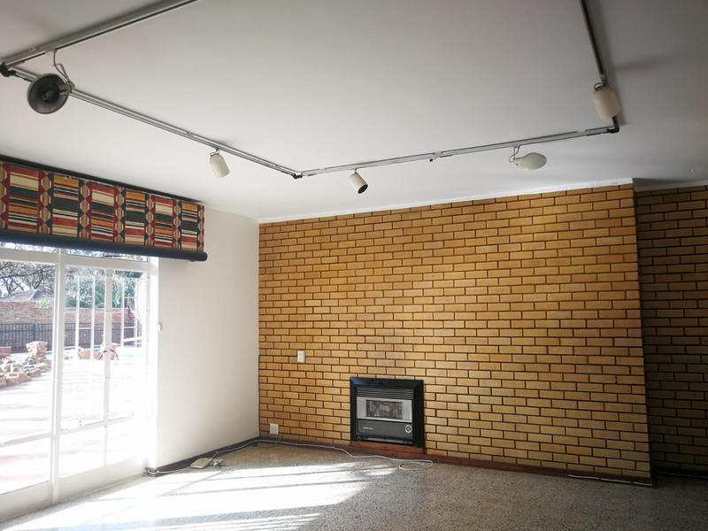 To Let 3 Bedroom Property for Rent in Waterkloof Ridge Gauteng